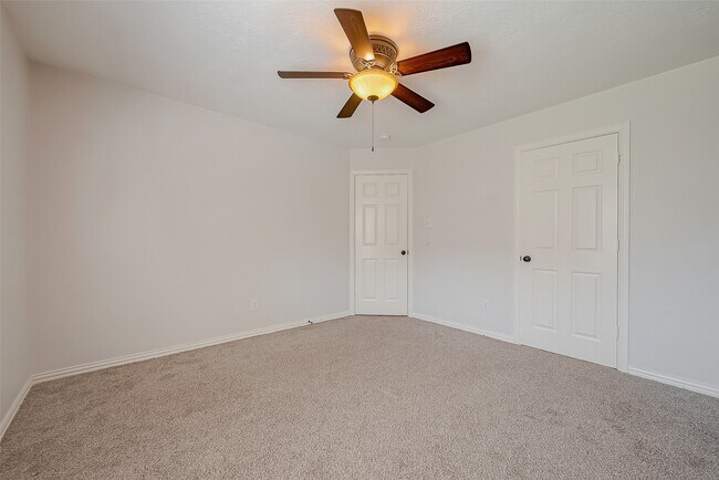 Building Photo - 7214 Glenwick Ct