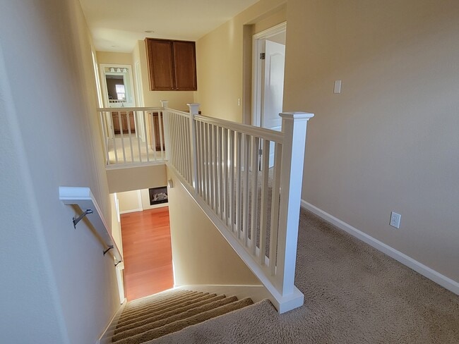 Building Photo - 2388 Vera Dr