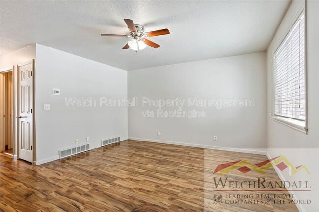 Building Photo - 460 E 475 N