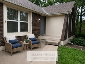Building Photo - Spacious Living, Private Setting, Blue Springs Charm.