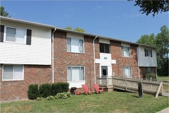 Building Photo - 35301 Michelle Dr