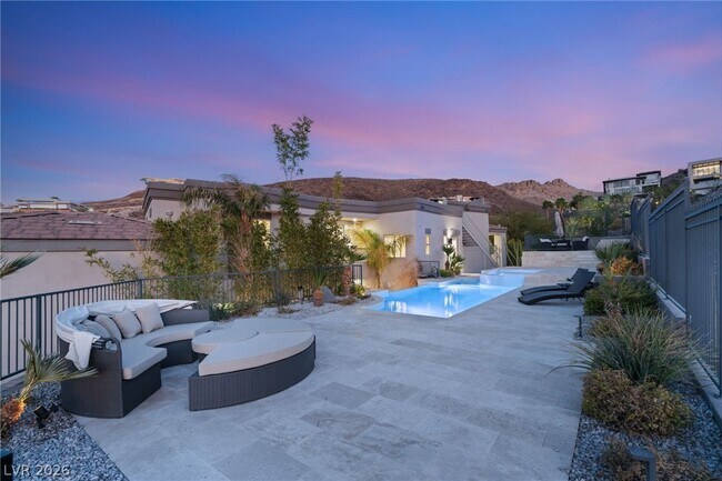 Building Photo - 1635 Liege Dr