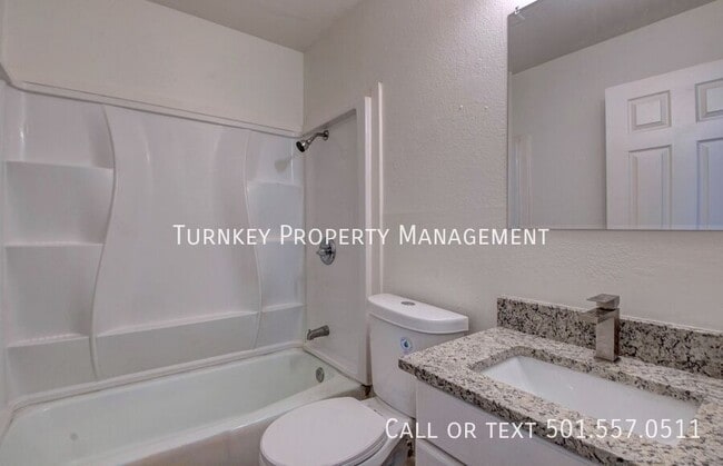 Building Photo - 6 Parkridge Dr