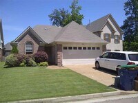 Building Photo - 1384 Marhill Cove
