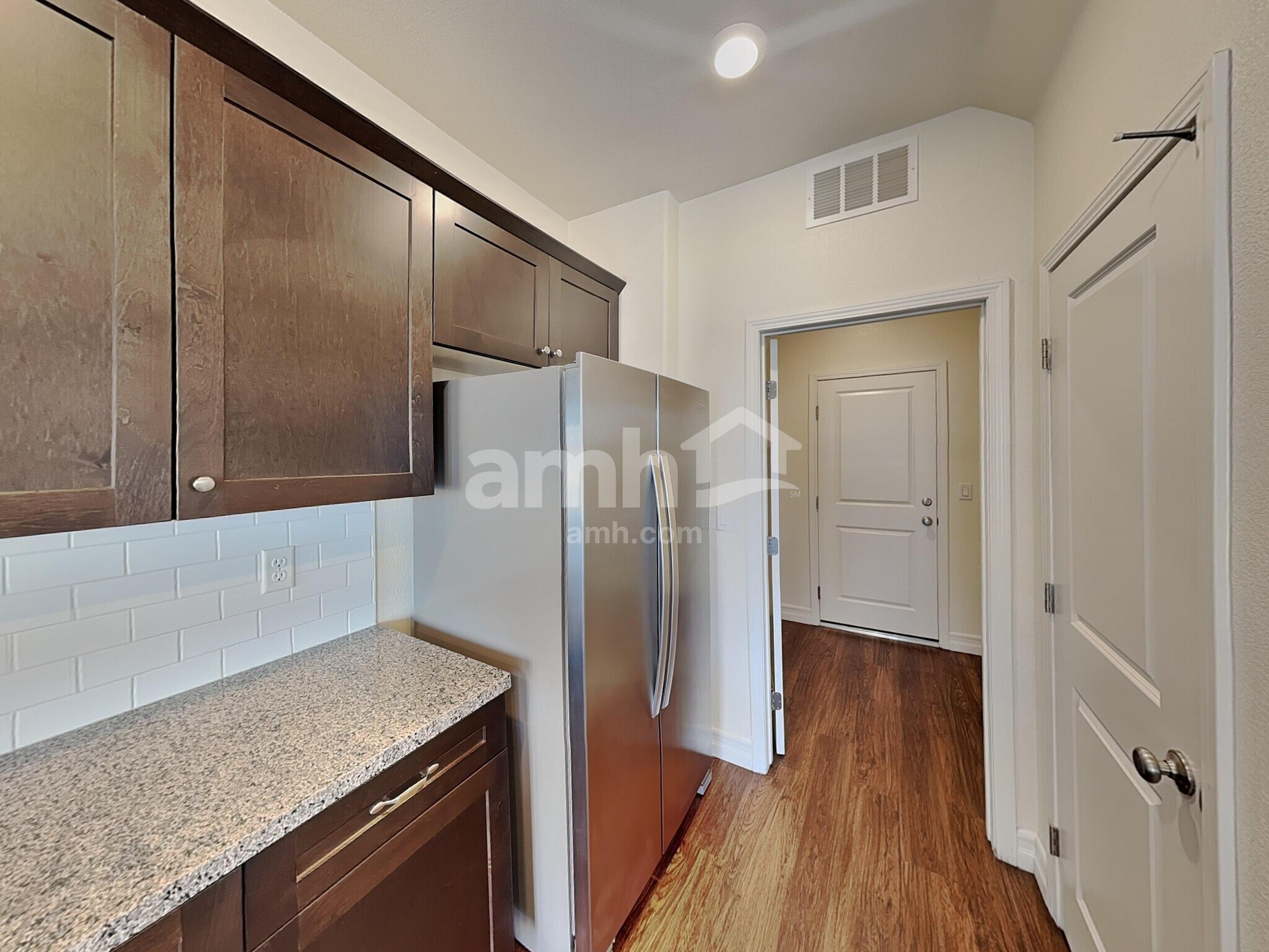 Building Photo - 5824 Petronius St