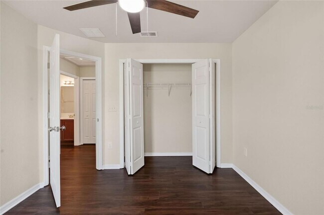 Building Photo - 780 Overlook Grove Dr