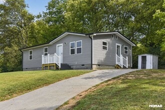 Building Photo - 717 Howard St