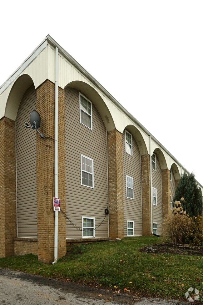 Dinsmore Pointe 22482256 Dinsmore Dr Lexington KY 40502 Apartment