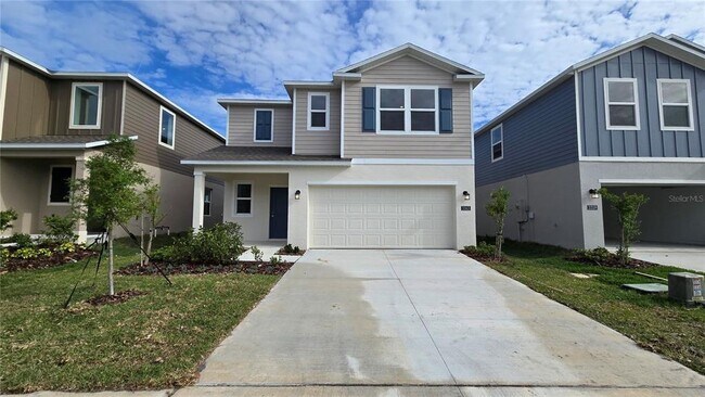 Building Photo - 3363 Alexander Dr