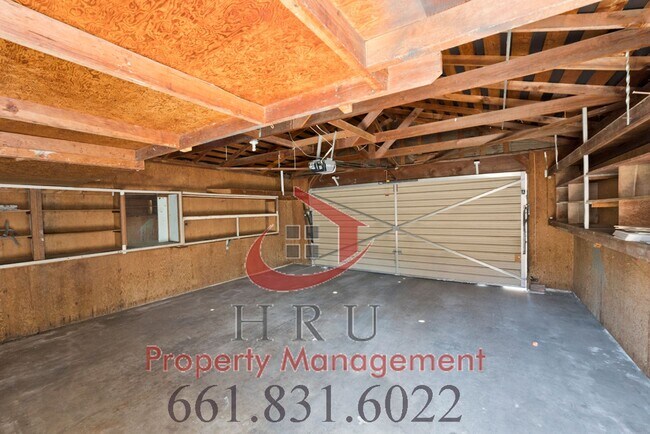 Building Photo - SW Bakersfield 3 bed/2bath