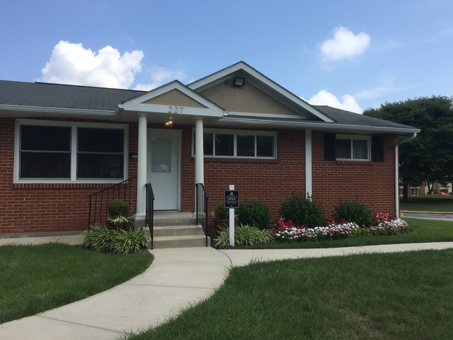 Building Photo - Chesapeake Village Apartments