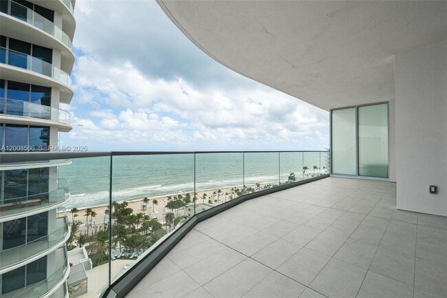 Building Photo - 153 N Seabreeze Blvd
