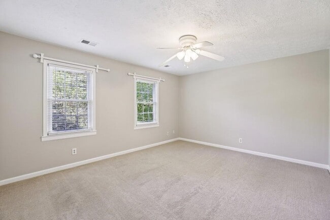 Building Photo - 4972 Vermack Rd