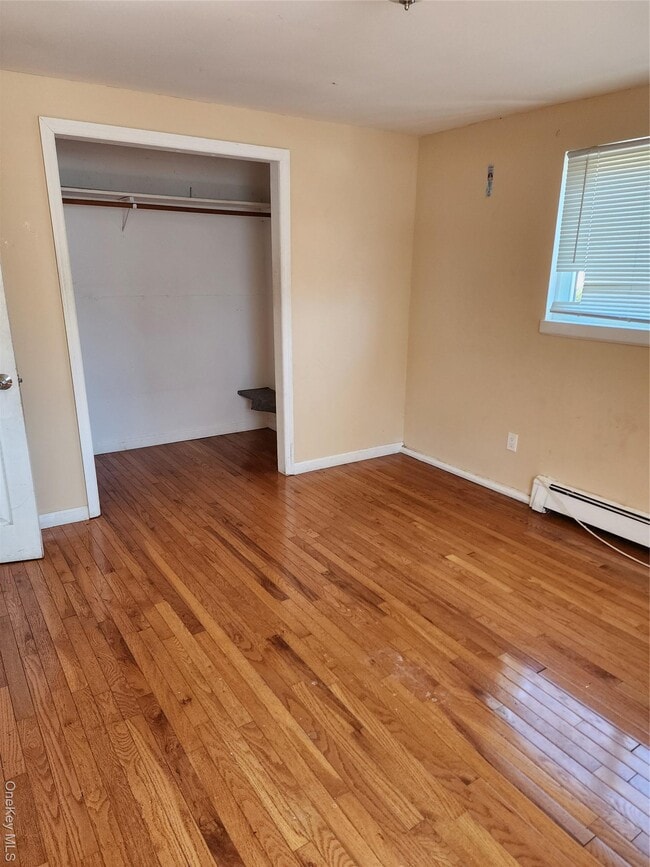 Building Photo - 441 Morris Dr