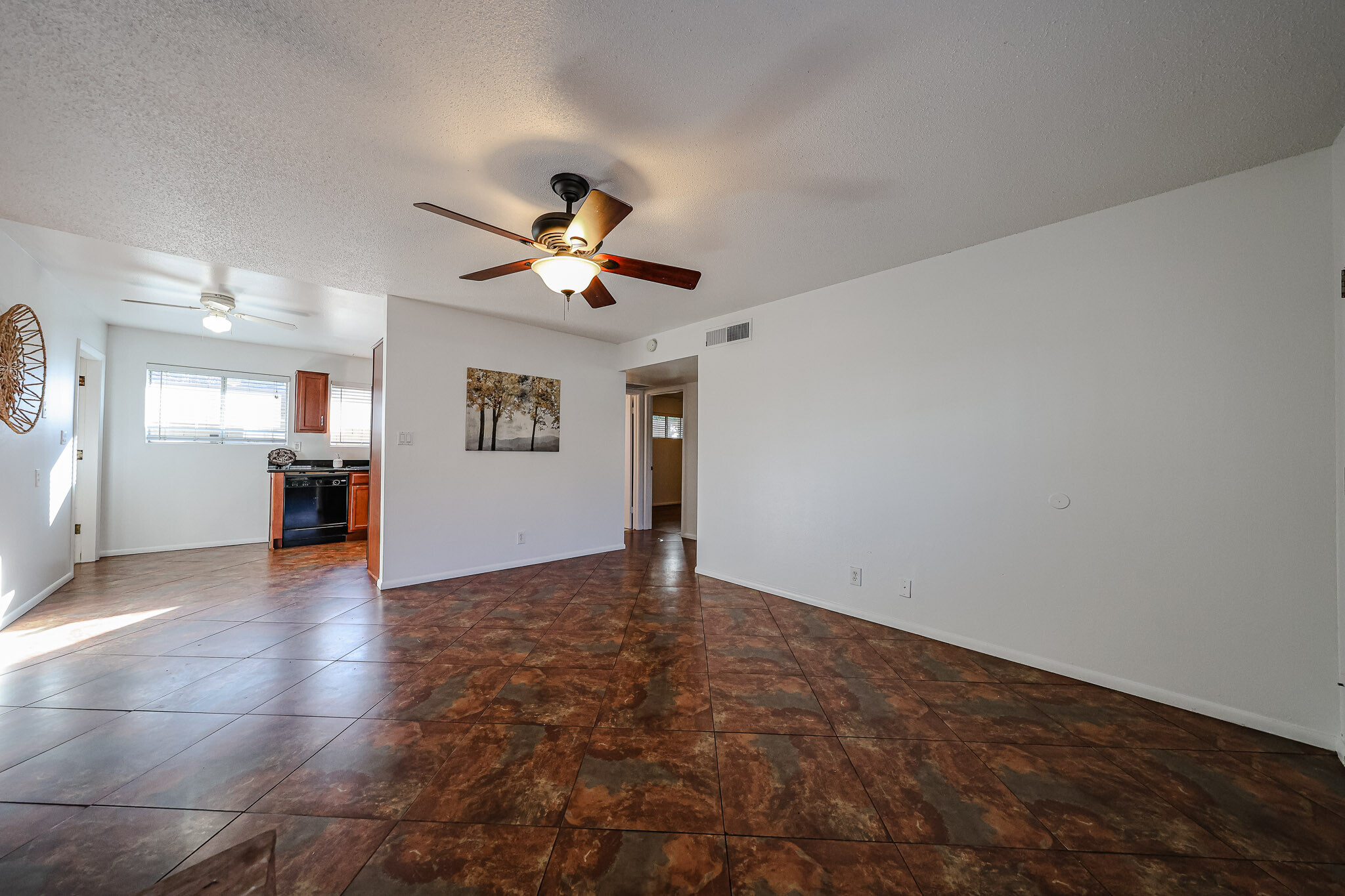 ceiling fans throughout - 3022 N 37th St