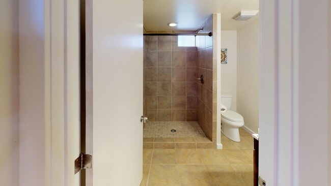 Building Photo - 3420 St Paul St