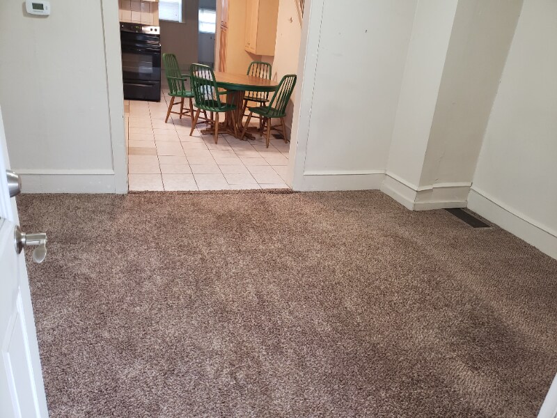 Building Photo - 86 W Union St