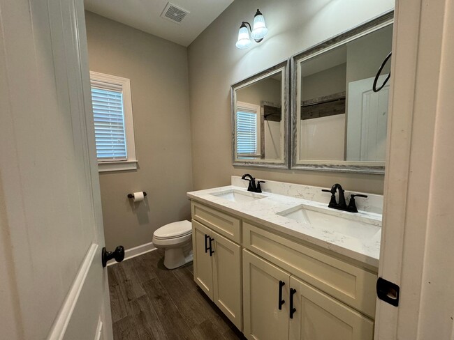 Building Photo - Parrish Place Subdivision!   4 BEDROOMS!!!!