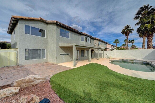 Building Photo - 2817 Via Florentine St