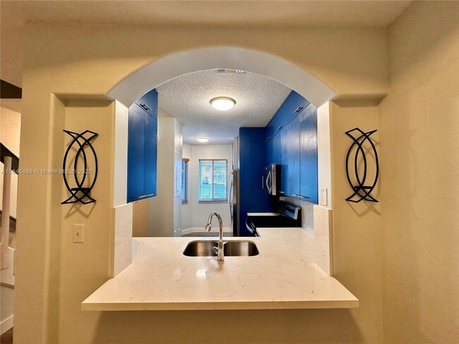 Building Photo - 120 SW 109th Ave