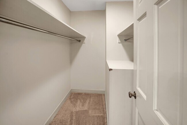 Building Photo - 314 Powder Mill Dr