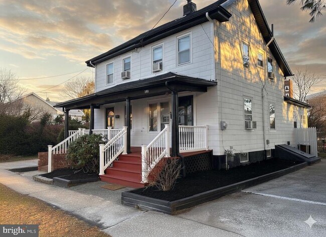 Building Photo - 116 Ellis St