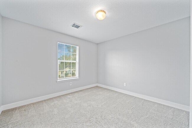 Building Photo - 20931 Walder Ct