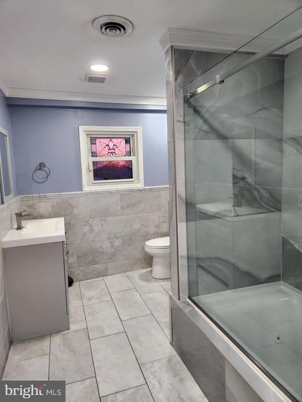 Building Photo - 210 White Horse Pike