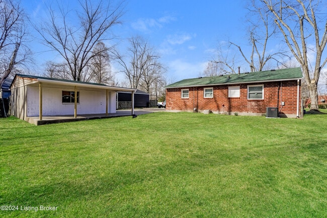 Building Photo - 514 Sinclair St