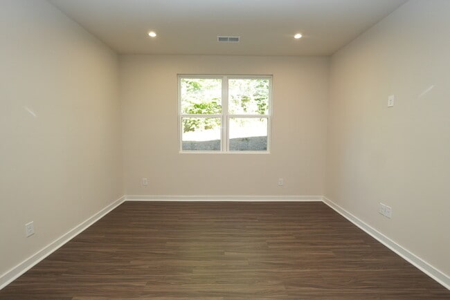 Building Photo - Brand New 3-Bedroom Townhome in Prime Char...