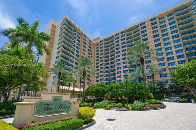 Building Photo - 2501 S Ocean Dr