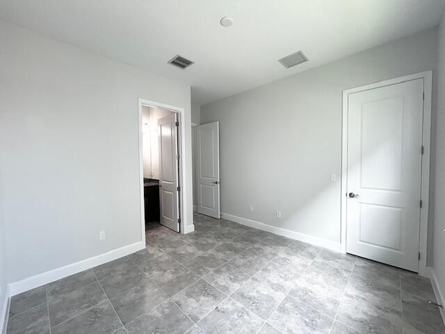 Building Photo - 15192 Wildwood Cir