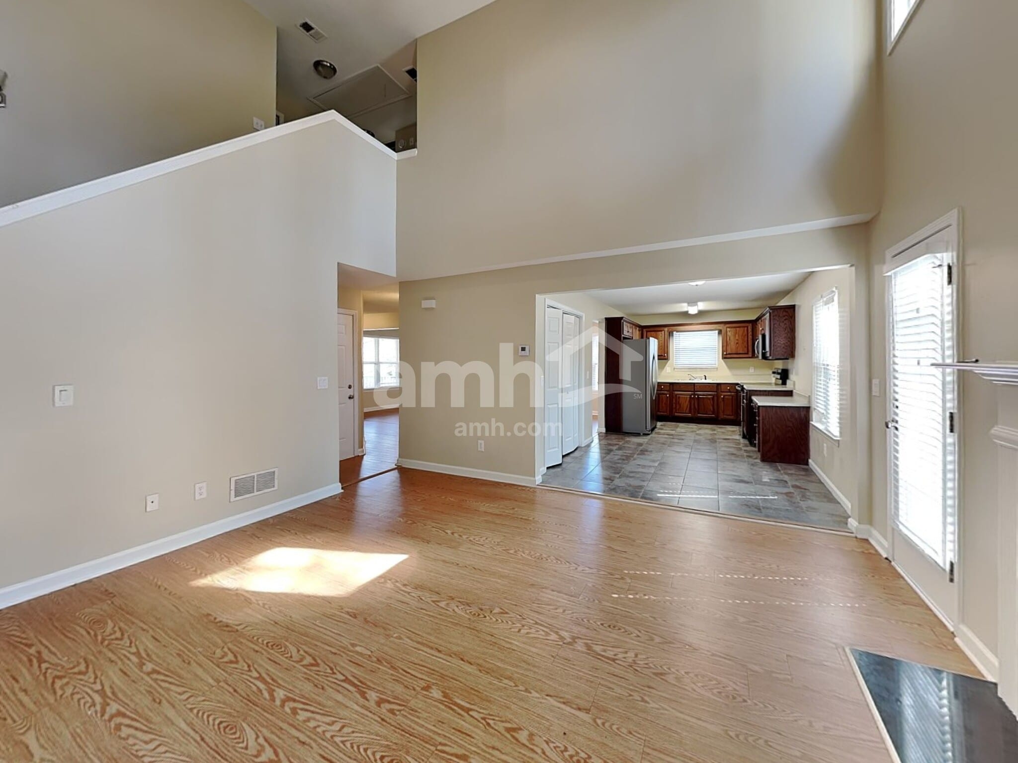 Building Photo - 117 Bainbridge Ct