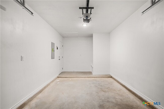 Building Photo - 1226 Concord Dr