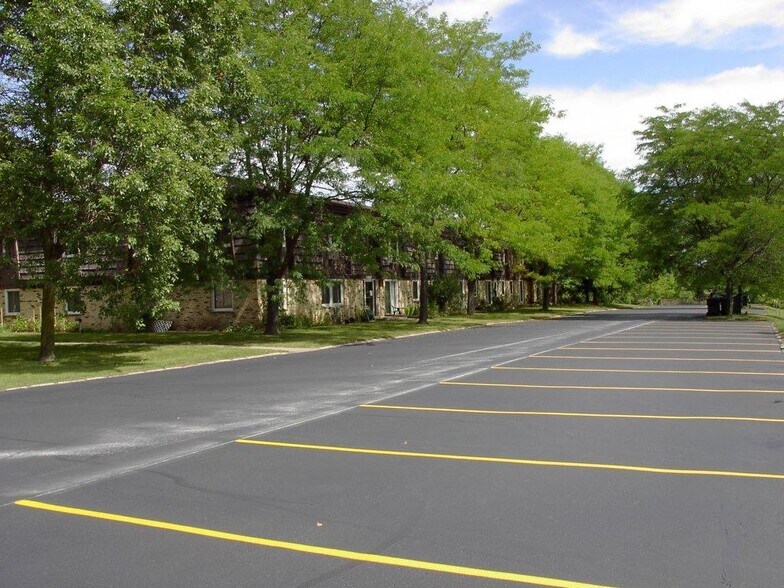 Plenty of off street parking. 1032 - 1803 Stonebridge Rd