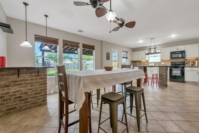 Building Photo - 3630 Garrison Run Dr