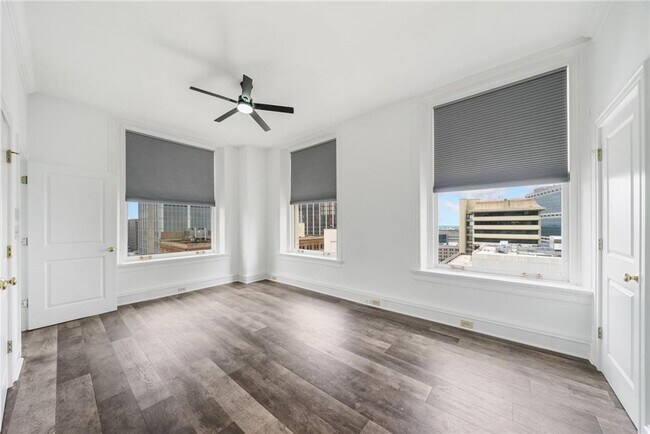 Building Photo - 57 Forsyth St NW