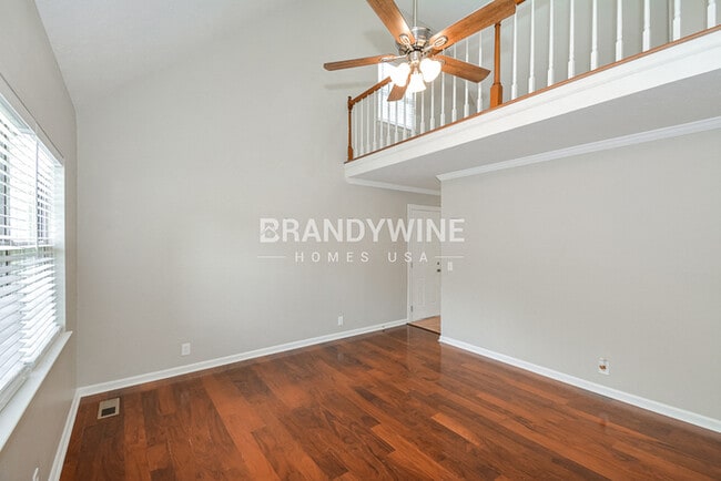 Building Photo - 241 E Morris Dr