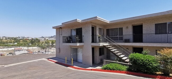 Building Photo - Apartment For Rent In La Mesa!