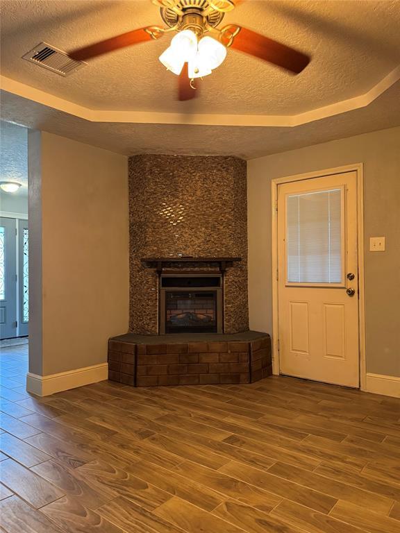 Building Photo - 7240 Kings Dr