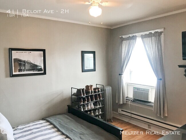 Building Photo - 411 Beloit Ave