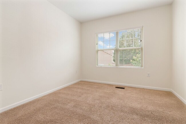 Building Photo - 4351 Flintlock Ln