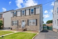 Building Photo - 145 6th St