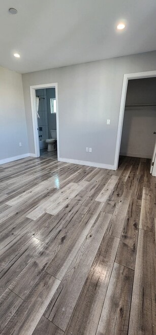 Building Photo - 1228 Alexandria Ave