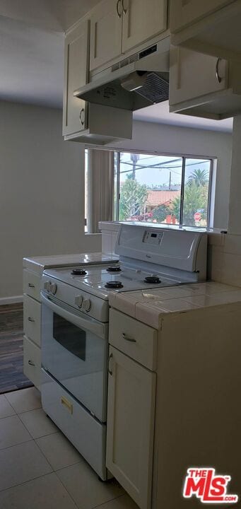 Building Photo - 3953 Frances Ave