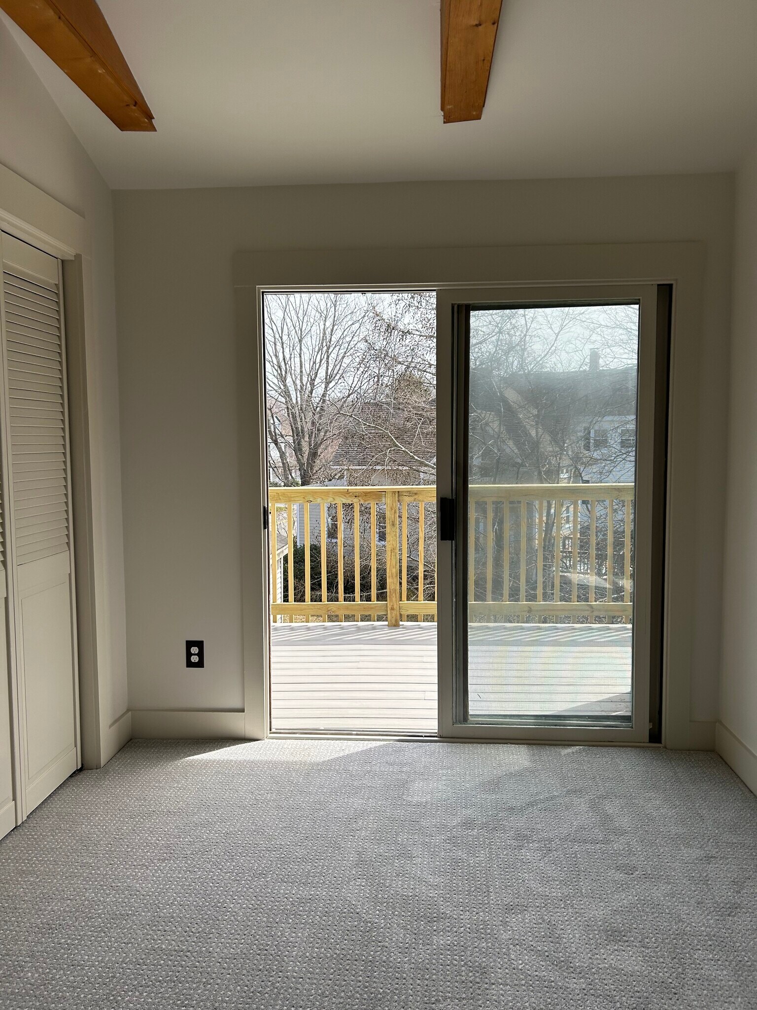 Building Photo - 332 Broadway