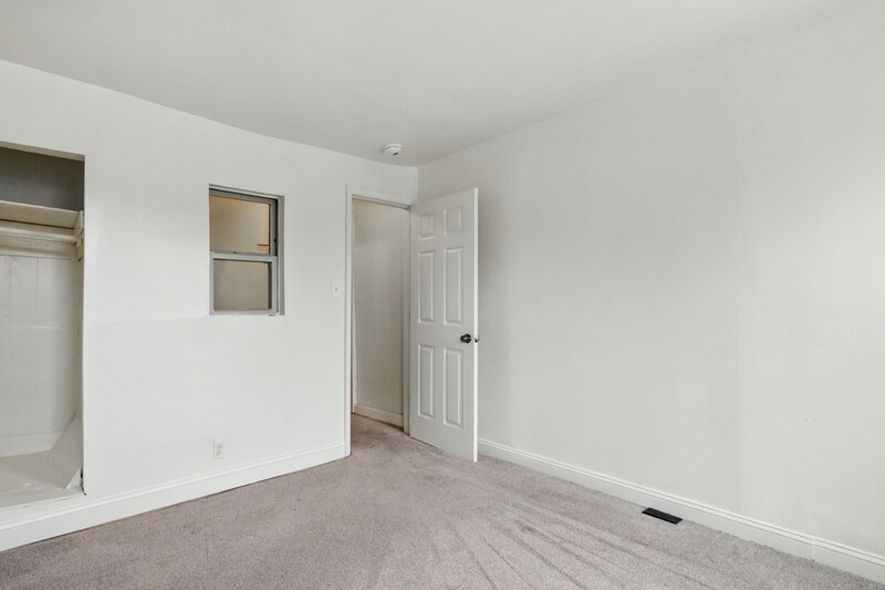 Building Photo - 2657 Lehman St