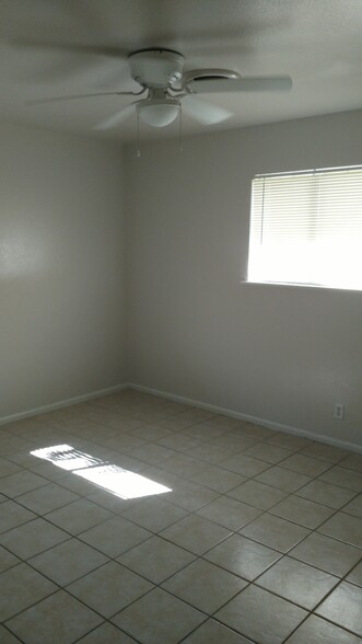 Building Photo - 6125 Birchwood Dr