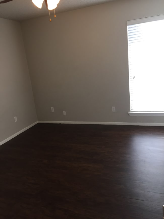 Interior Photo - Grove at Nolan Creek