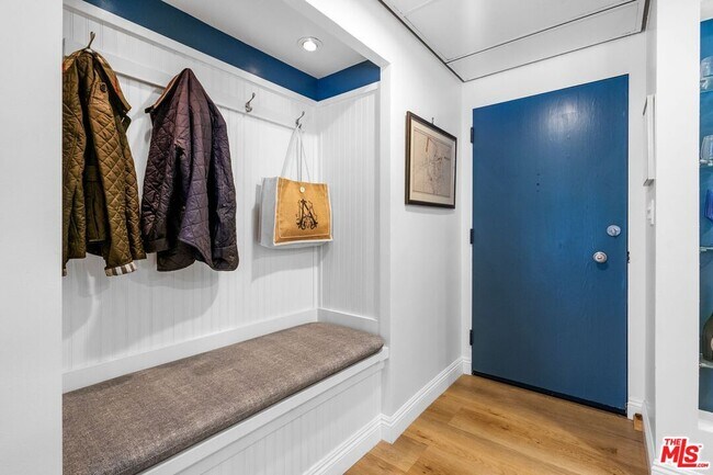 Building Photo - 2160 Century Park E